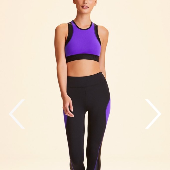 NWOT ALALA Sports Bra Size S - Picture 2 of 4